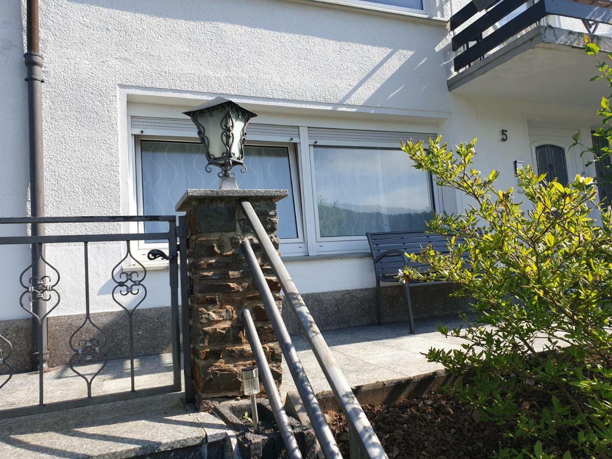 Gemuetliche, Ruhig Gelegene Wohnung In Кохем Екстериор снимка